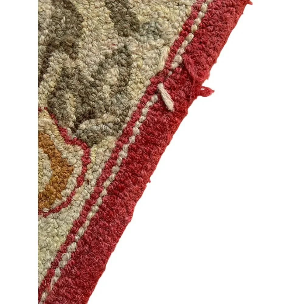 Vtg Safavieh Chelsea Collection Needlework Rug Floor Mat 100% Wool Floral Red